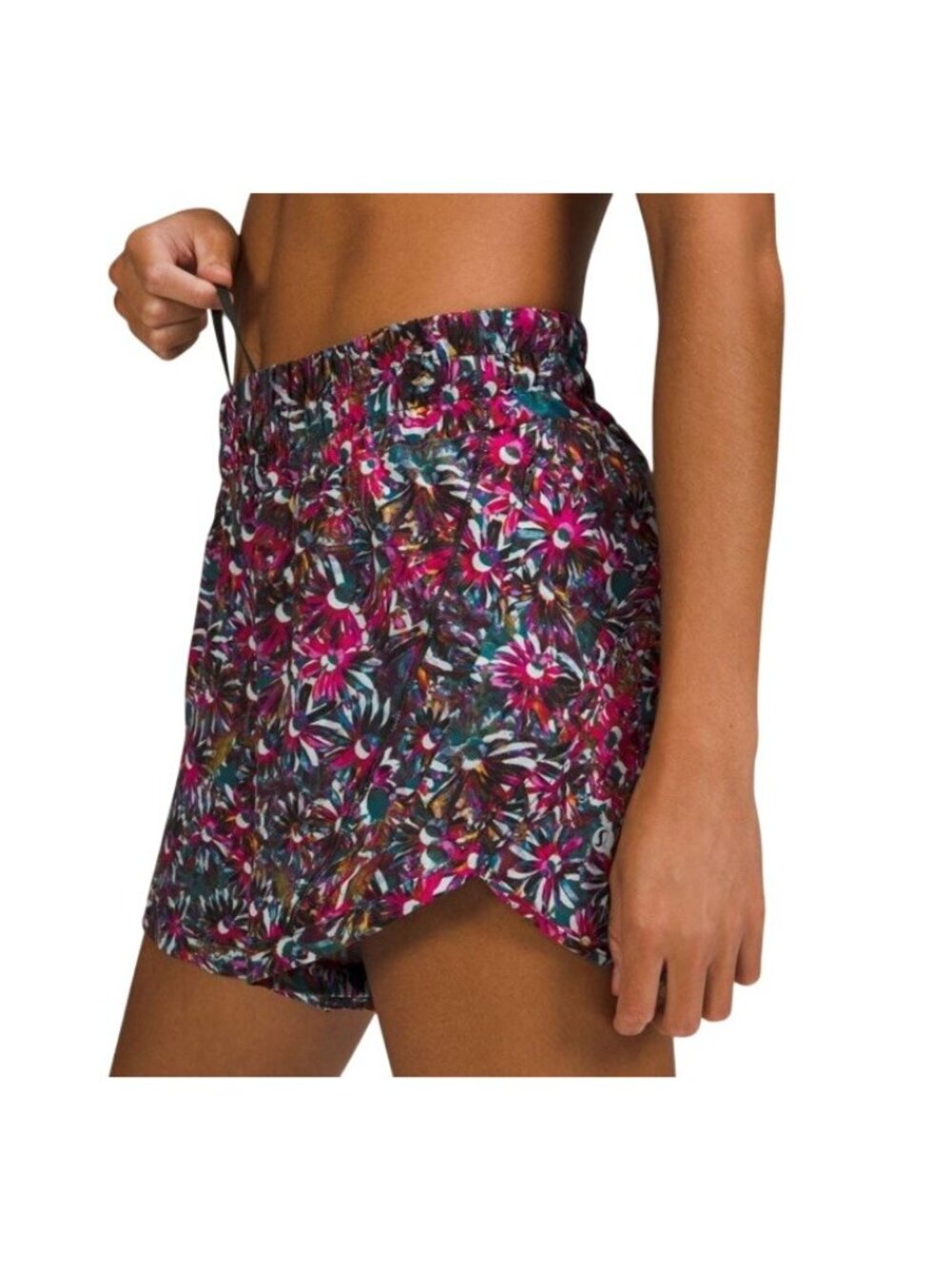 Lululemon Track That 5” Women Size 8 Mid Rise Lined Shorts Floral Electric Multi